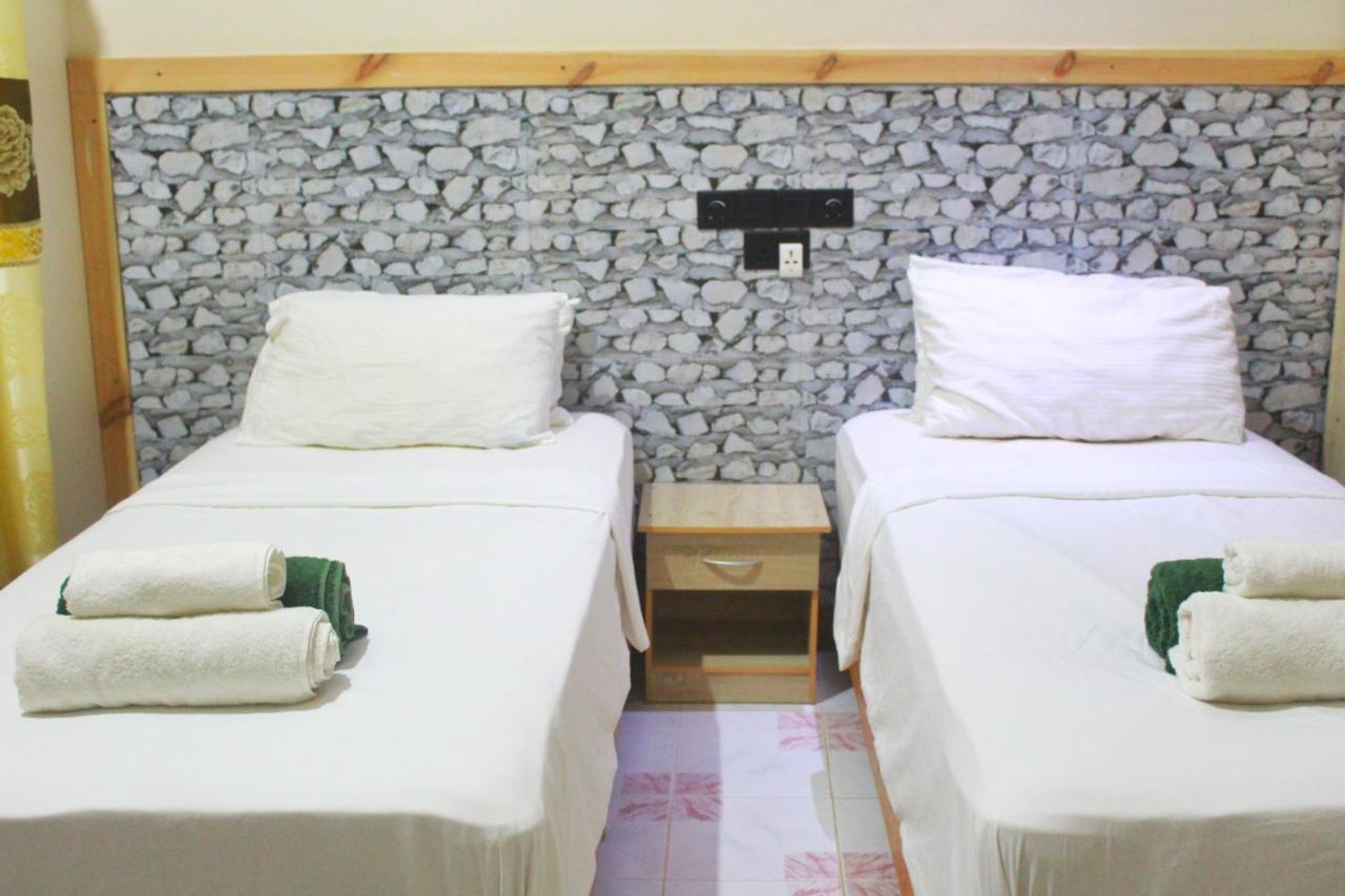 Gurus Maldives At Gulhi Island Hotel Exterior foto