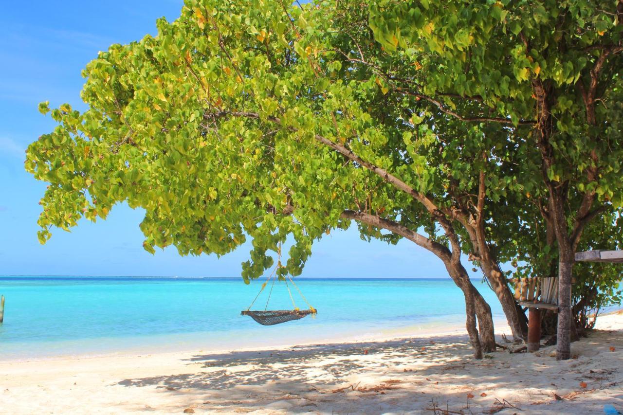 Gurus Maldives At Gulhi Island Hotel Exterior foto