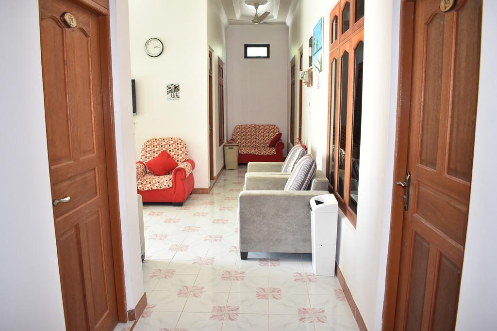 Gurus Maldives At Gulhi Island Hotel Exterior foto